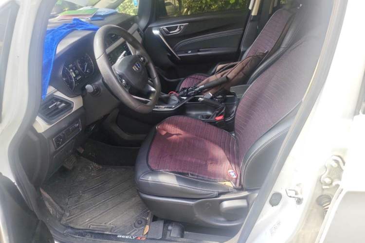 Used Geely Auto Vision X3 2020 1.5L CVT Elite Edition Left Front Seat