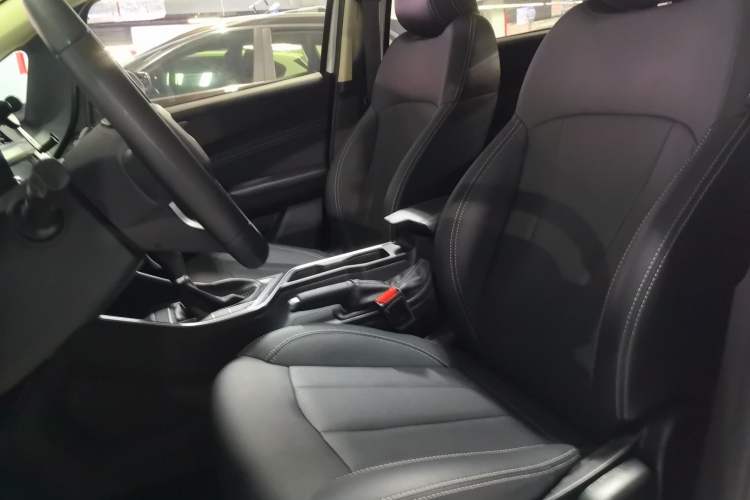 Used Geely Auto Vision X3 2020 1.5L CVT Luxury Model Left Front Seat