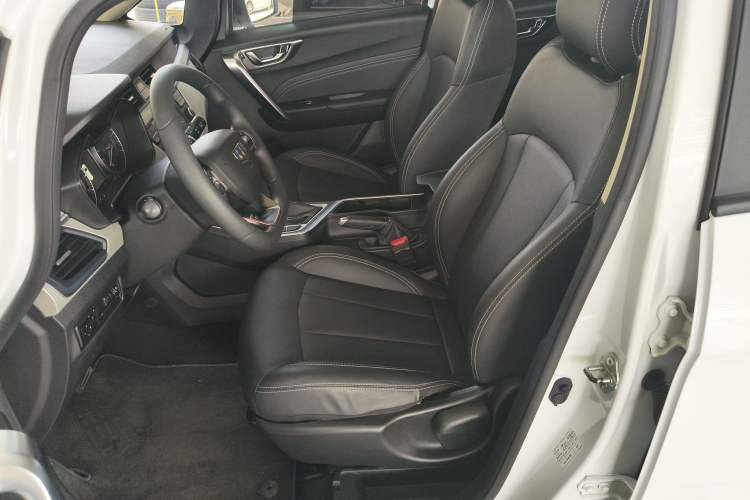 Used Geely Auto Vision X3 2020 1.5L CVT Elite Edition Left Front Seat