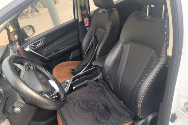 Used Geely Auto Vision X3 2020 1.5L CVT Elite Edition Left Front Seat