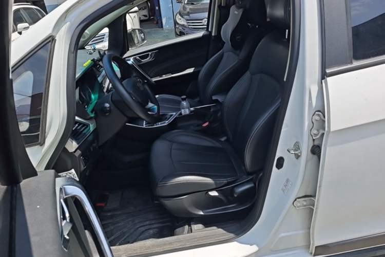 Used Geely Auto Vision X3 2020 1.5L CVT Luxury Model Left Front Seat