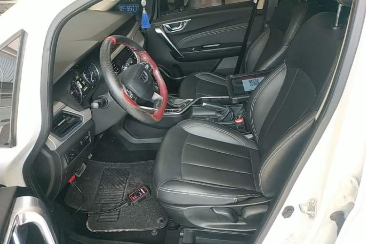 Used Geely Auto Vision X3 2020 1.5L CVT Luxury Model Left Front Seat