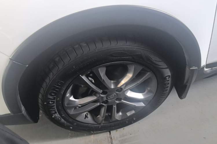 Used Geely Auto Vision X3 2020 1.5L CVT Luxury Model Left Front Wheel Hub