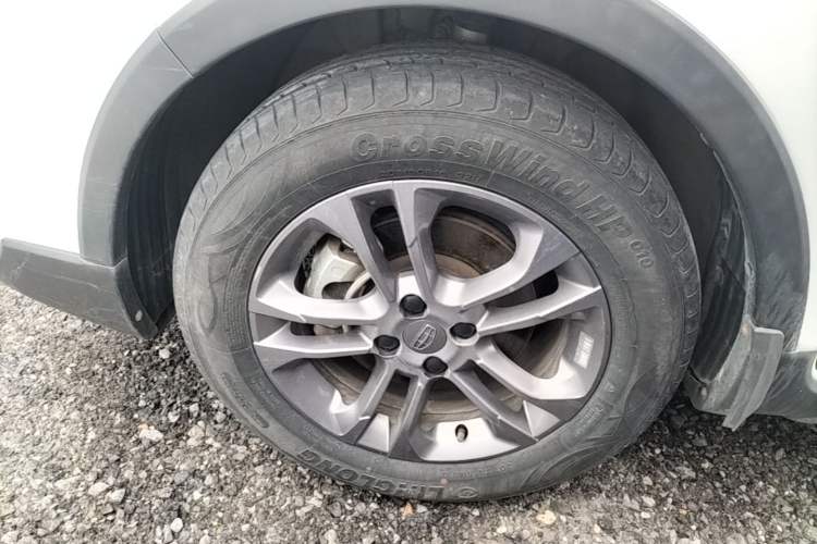 Used Geely Auto Vision X3 2020 1.5L CVT Luxury Model Left Front Wheel Hub