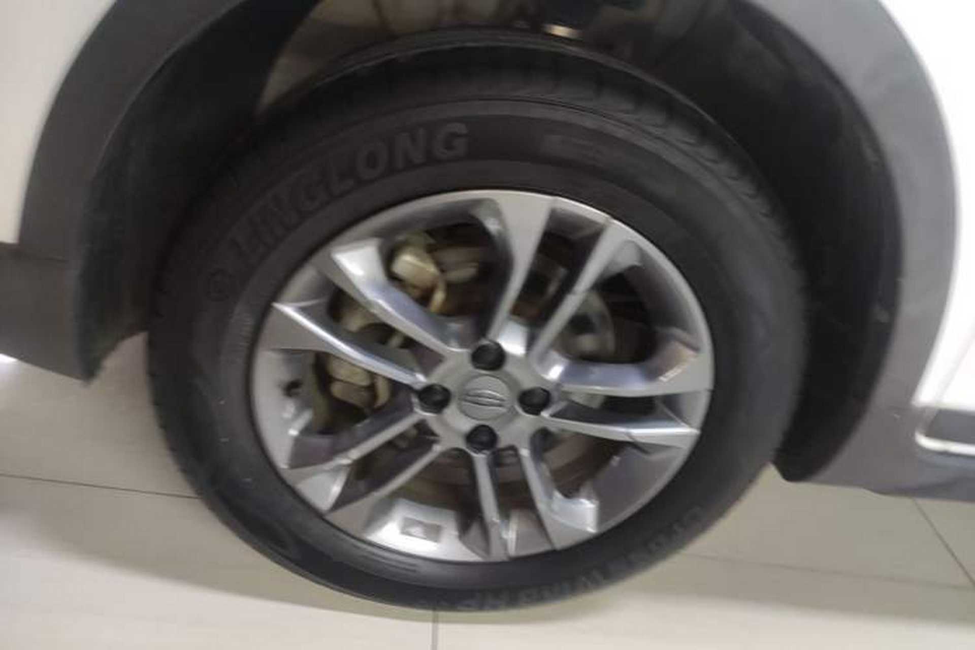 Used Geely Auto Vision X3 2020 1.5L Manual Elite Edition Left Front Wheel Hub