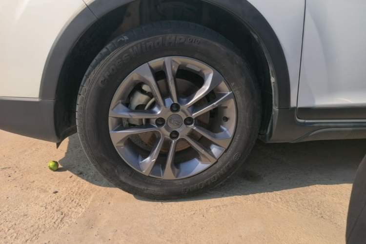 Used Geely Auto Vision X3 2020 1.5L CVT Luxury Model Left Front Wheel Hub