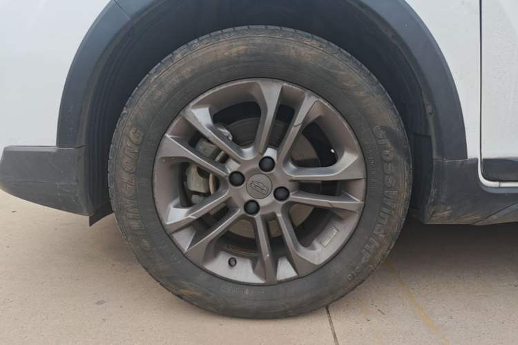 Used Geely Auto Vision X3 2020 1.5L CVT Luxury Model Left Front Wheel Hub
