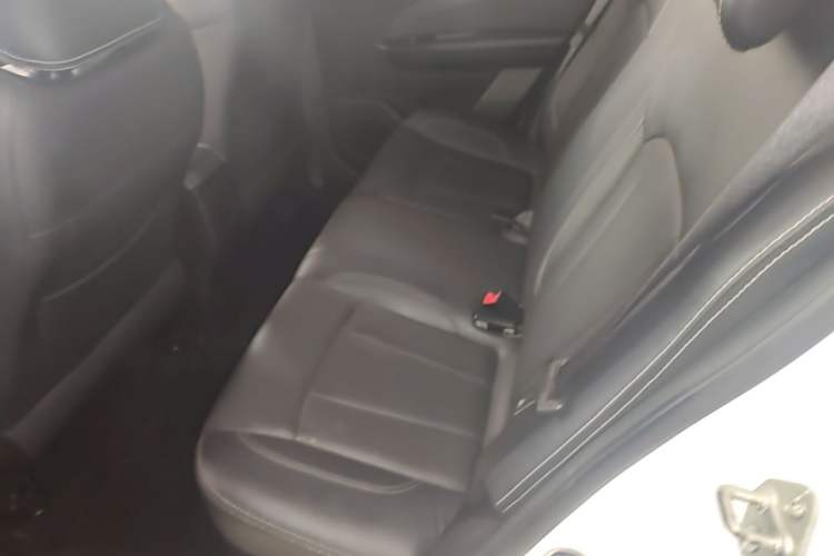 Used Geely Auto Vision X3 2020 1.5L CVT Elite Edition Left Rear Seat