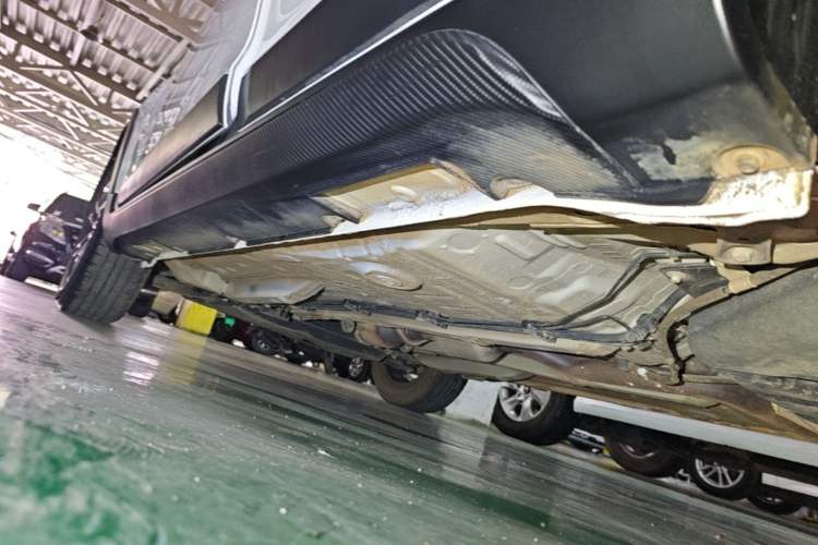 Used Geely Auto Vision X3 2020 1.5L CVT Luxury Model Left Side Sill