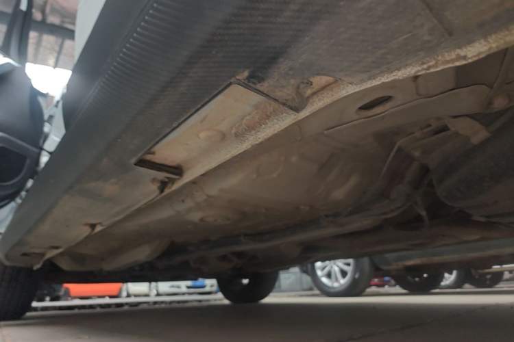 Used Geely Auto Vision X3 2020 1.5L CVT Luxury Model Left Side Sill