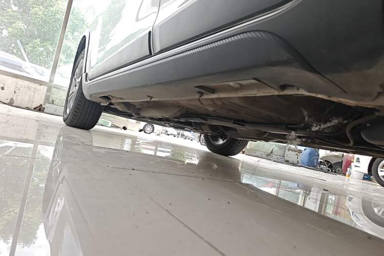 Used Geely Auto Vision X3 2020 1.5L CVT Luxury Model Left Side Sill