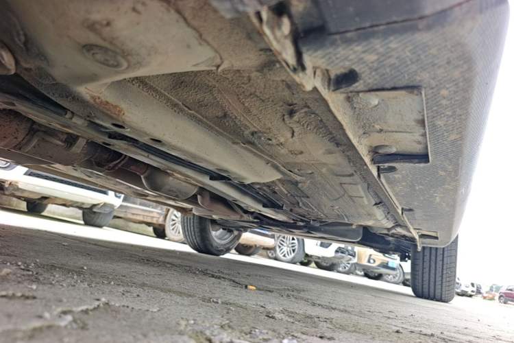 Used Geely Auto Vision X3 2020 1.5L CVT Luxury Model Left Side Sill