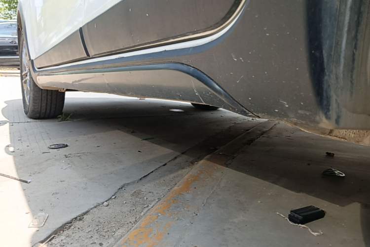 Used Geely Auto Vision X3 2020 1.5L CVT Luxury Model Left Side Sill