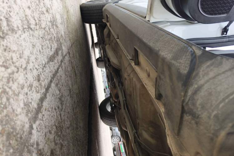 Used Geely Auto Vision X3 2020 1.5L Manual Elite Edition Left Side Sill