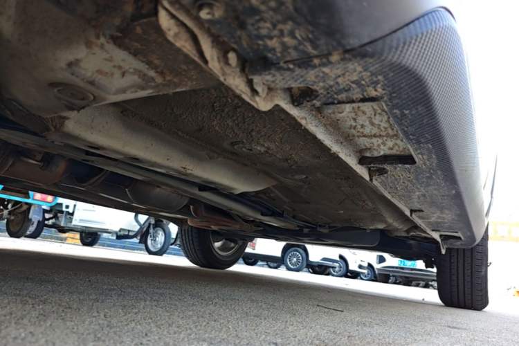 Used Geely Auto Vision X3 2020 1.5L CVT Luxury Model Left Side Sill