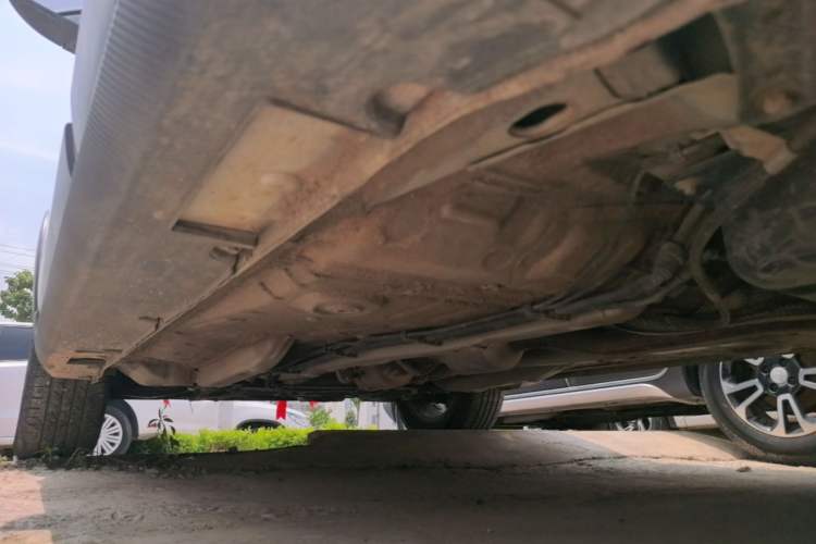Used Geely Auto Vision X3 2020 1.5L CVT Luxury Model Left Side Sill