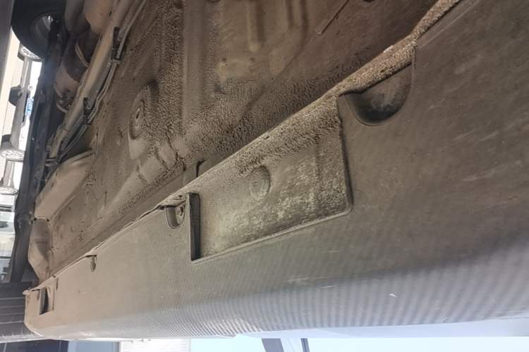 Used Geely Auto Vision X3 2020 1.5L CVT Luxury Model Left Side Sill