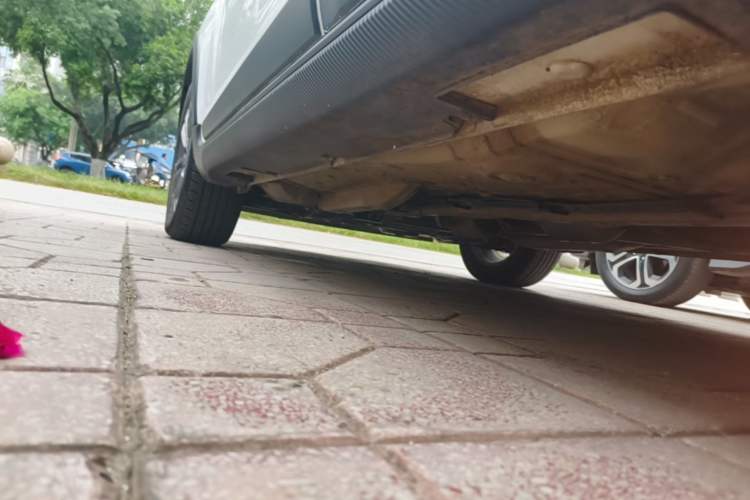 Used Geely Auto Vision X3 2020 1.5L CVT Luxury Model Left Side Sill