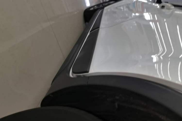Used Geely Auto Vision X3 2020 1.5L CVT Luxury Model Left Side Sill