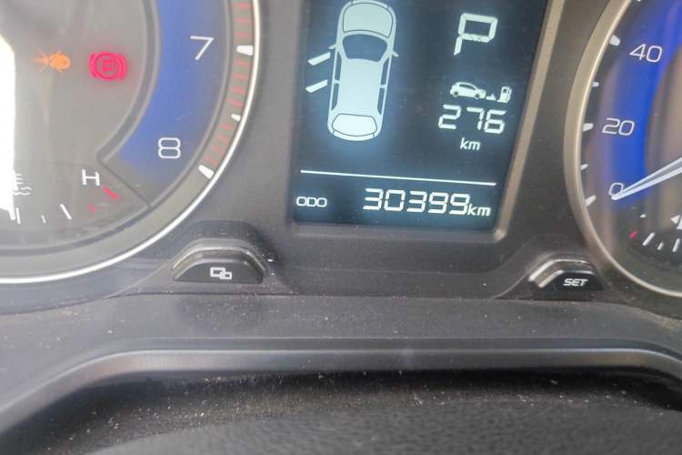 Used Geely Auto Vision X3 2020 1.5L CVT Elite Edition Odometer Close Up