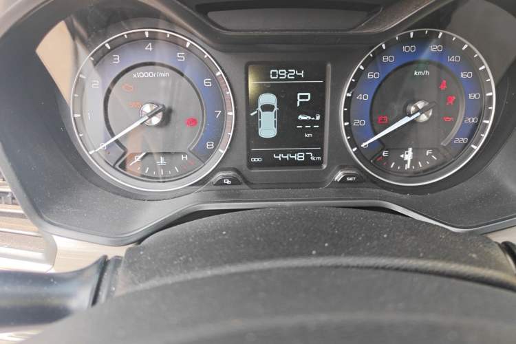 Used Geely Auto Vision X3 2020 1.5L CVT Luxury Model Odometer Close Up