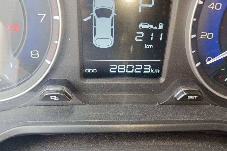 Used Geely Auto Vision X3 2020 1.5L CVT Elite Edition Odometer Close Up