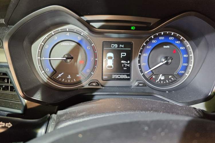 Used Geely Auto Vision X3 2020 1.5L CVT Luxury Model Odometer Close Up