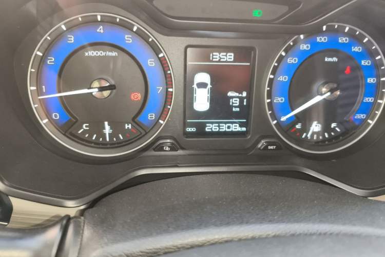 Used Geely Auto Vision X3 2020 1.5L Manual Elite Edition Odometer Close Up