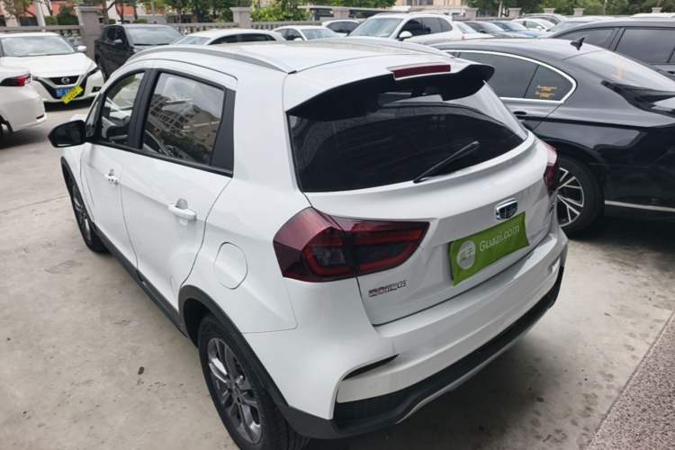 Used Geely Auto Vision X3 2020 1.5L CVT Elite Edition Rear Left 45 Deg