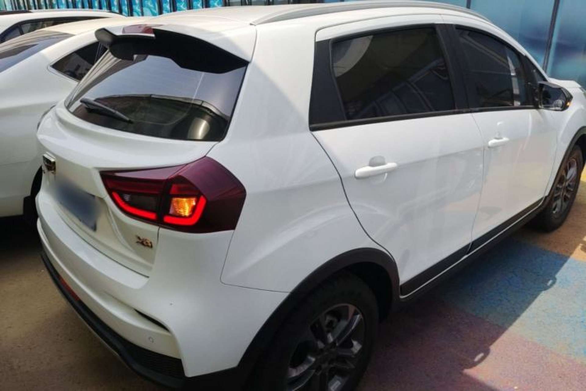 Used Geely Auto Vision X3 2020 1.5L CVT Elite Edition Rear Right 45 Deg
