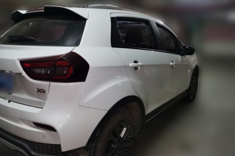 Used Geely Auto Vision X3 2020 1.5L CVT Luxury Model Rear Right 45 Deg