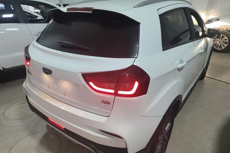 Used Geely Auto Vision X3 2020 1.5L CVT Luxury Model Rear Right 45 Deg