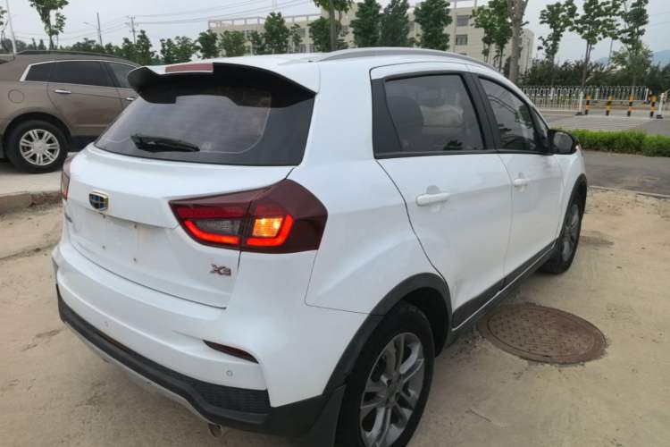Used Geely Auto Vision X3 2020 1.5L CVT Elite Edition Rear Right 45 Deg