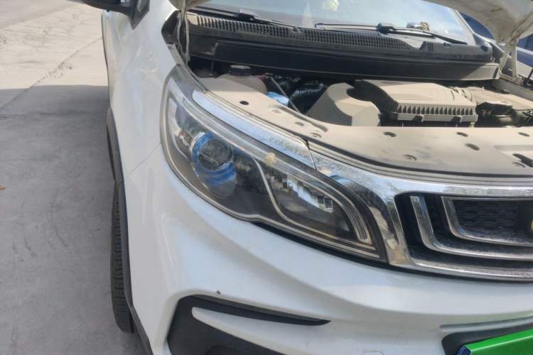 Used Geely Auto Vision X3 2020 1.5L Manual Luxury Edition Right Front Headlight
