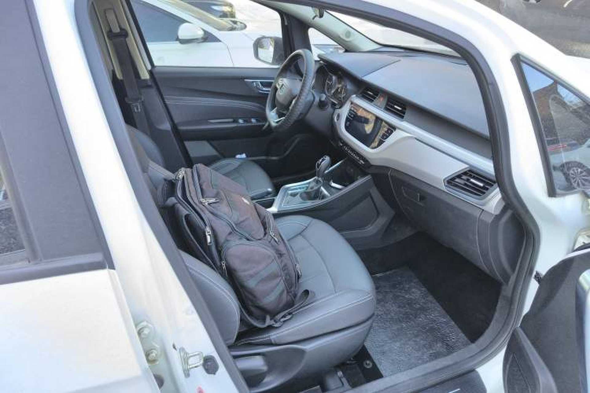 Used Geely Auto Vision X3 2020 1.5L CVT Luxury Model Right Front Seat