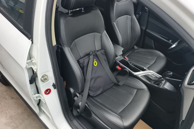 Used Geely Auto Vision X3 2020 1.5L CVT Elite Edition Right Front Seat