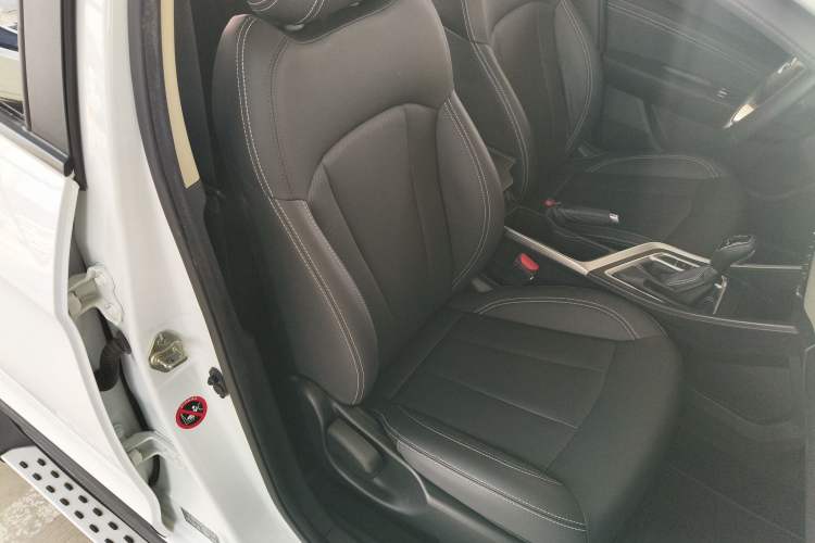 Used Geely Auto Vision X3 2020 1.5L CVT Elite Edition Right Front Seat