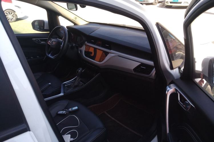 Used Geely Auto Vision X3 2020 1.5L CVT Luxury Model Right Front Seat