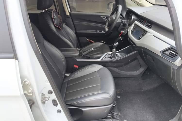 Used Geely Auto Vision X3 2020 1.5L Manual Elite Edition Right Front Seat
