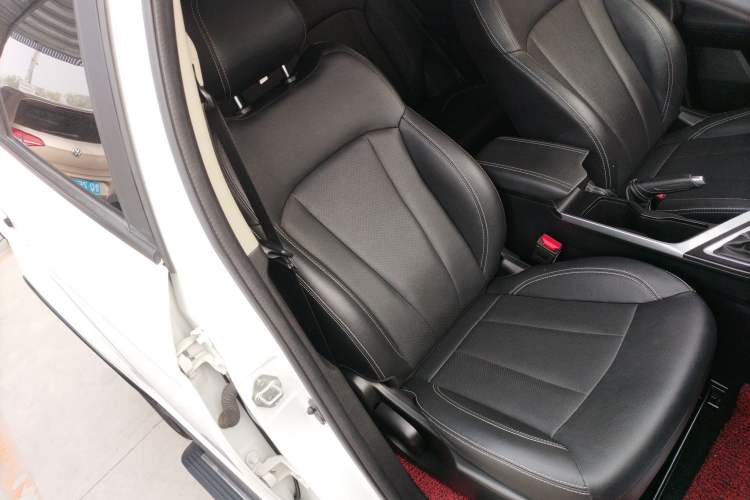 Used Geely Auto Vision X3 2020 1.5L CVT Luxury Model Right Front Seat