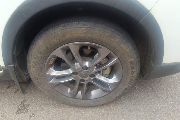 Used Geely Auto Vision X3 2020 1.5L CVT Luxury Model Right Front Wheel Hub