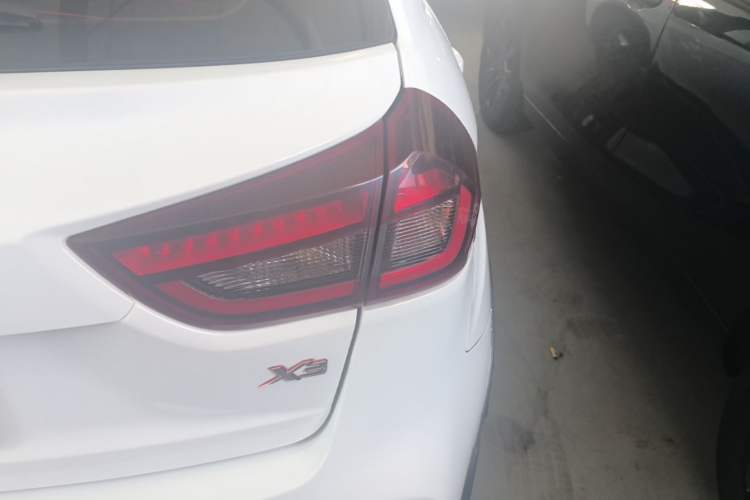Used Geely Auto Vision X3 2020 1.5L CVT Luxury Model Right Rear Taillight