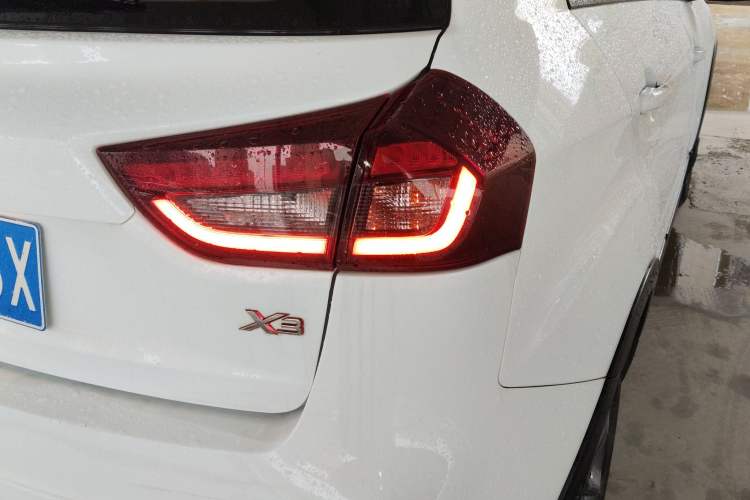 Used Geely Auto Vision X3 2020 1.5L CVT Luxury Model Right Rear Taillight