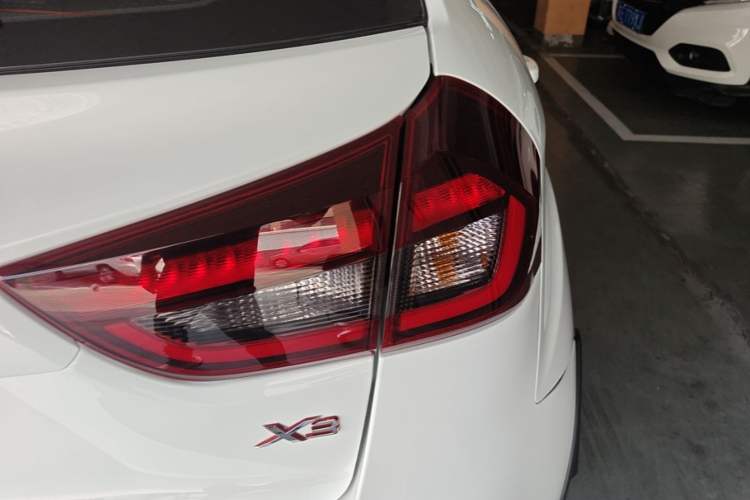 Used Geely Auto Vision X3 2020 1.5L CVT Luxury Model Right Rear Taillight