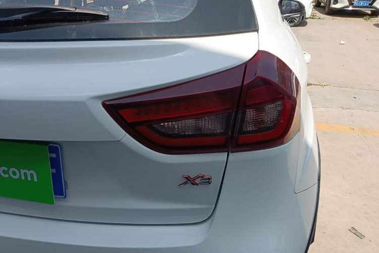 Used Geely Auto Vision X3 2020 1.5L CVT Luxury Model Right Rear Taillight
