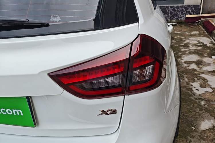 Used Geely Auto Vision X3 2020 1.5L CVT Luxury Model Right Rear Taillight