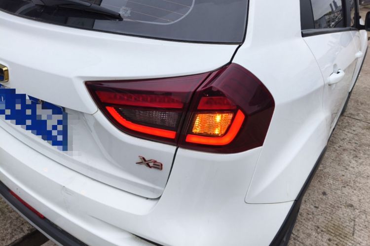 Used Geely Auto Vision X3 2020 1.5L Manual Elite Edition Right Rear Taillight