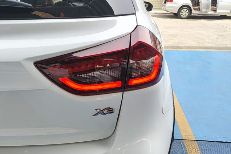 Used Geely Auto Vision X3 2020 1.5L CVT Luxury Model Right Rear Taillight