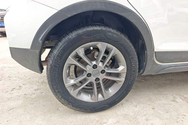 Used Geely Auto Vision X3 2020 1.5L CVT Luxury Model Right Rear Wheel Hub