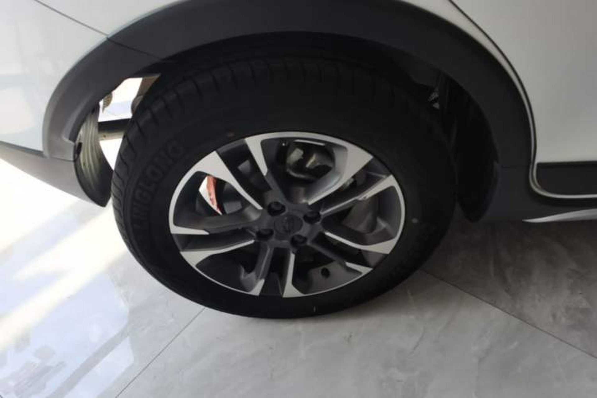 Used Geely Auto Vision X3 2020 1.5L CVT Luxury Model Right Rear Wheel Hub
